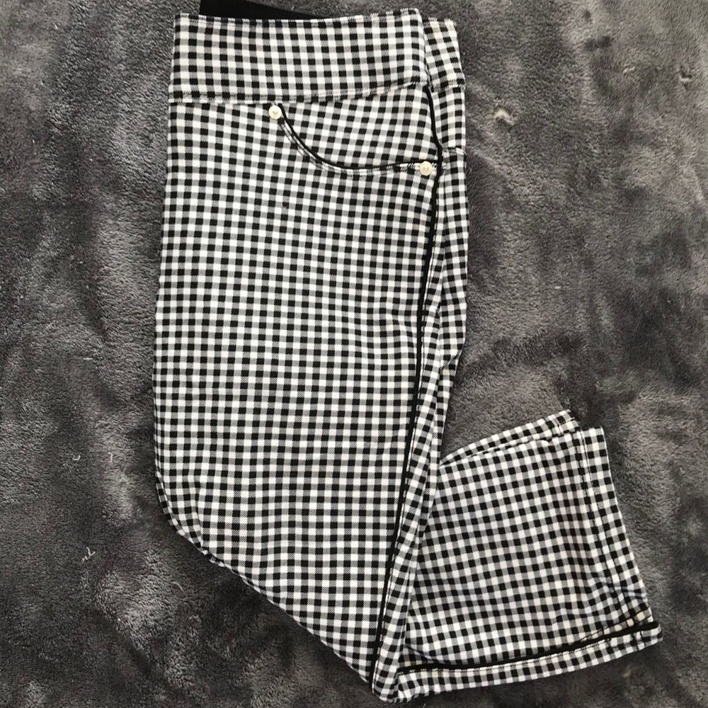 Checkered Pants - Picture 4 of 9